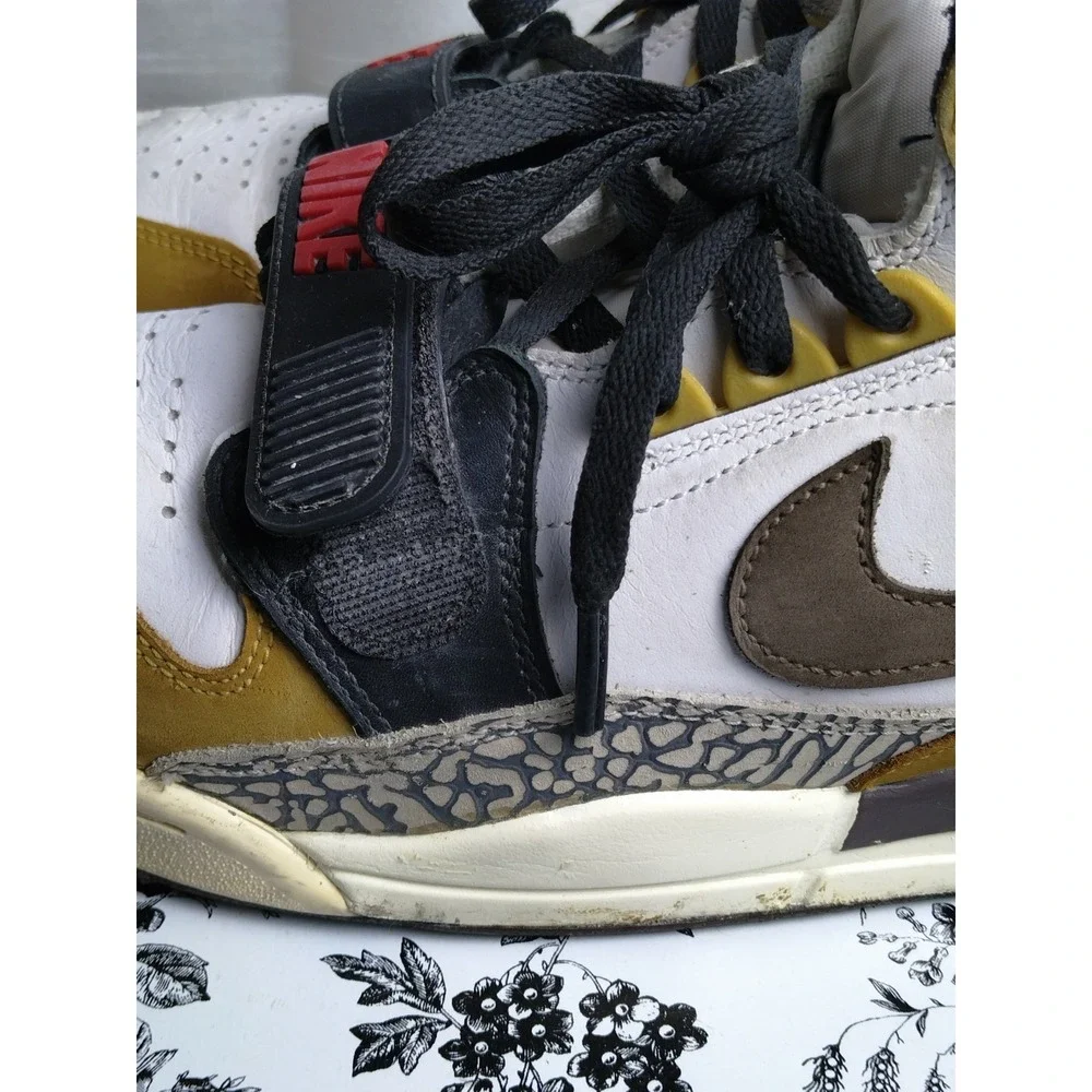Nike Air Jordan Legacy‎ 312 Men's Sneakers Size 11.5